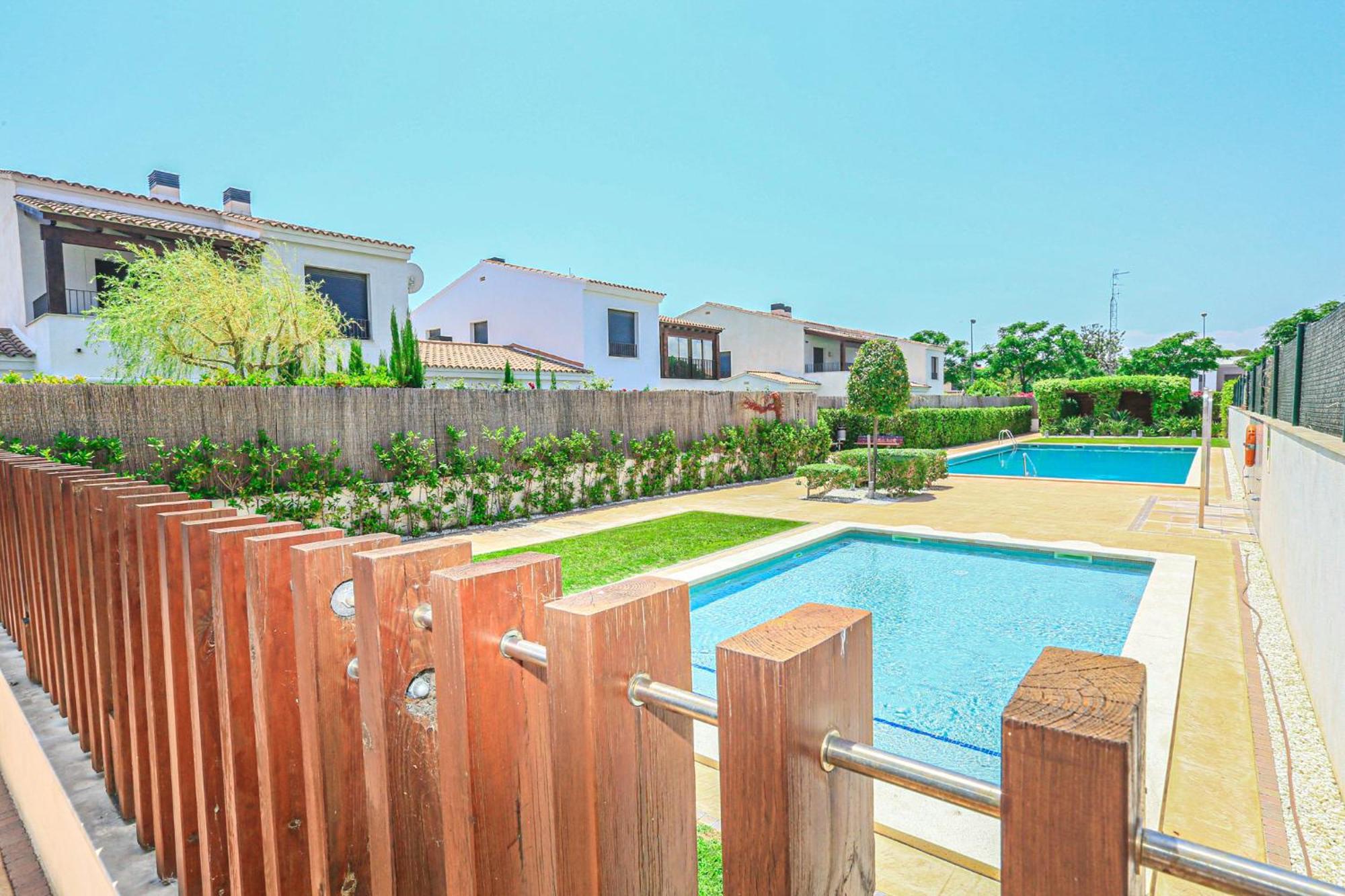 Villa PASSEIG DEL MAR Only Families Cambrils Exterior foto