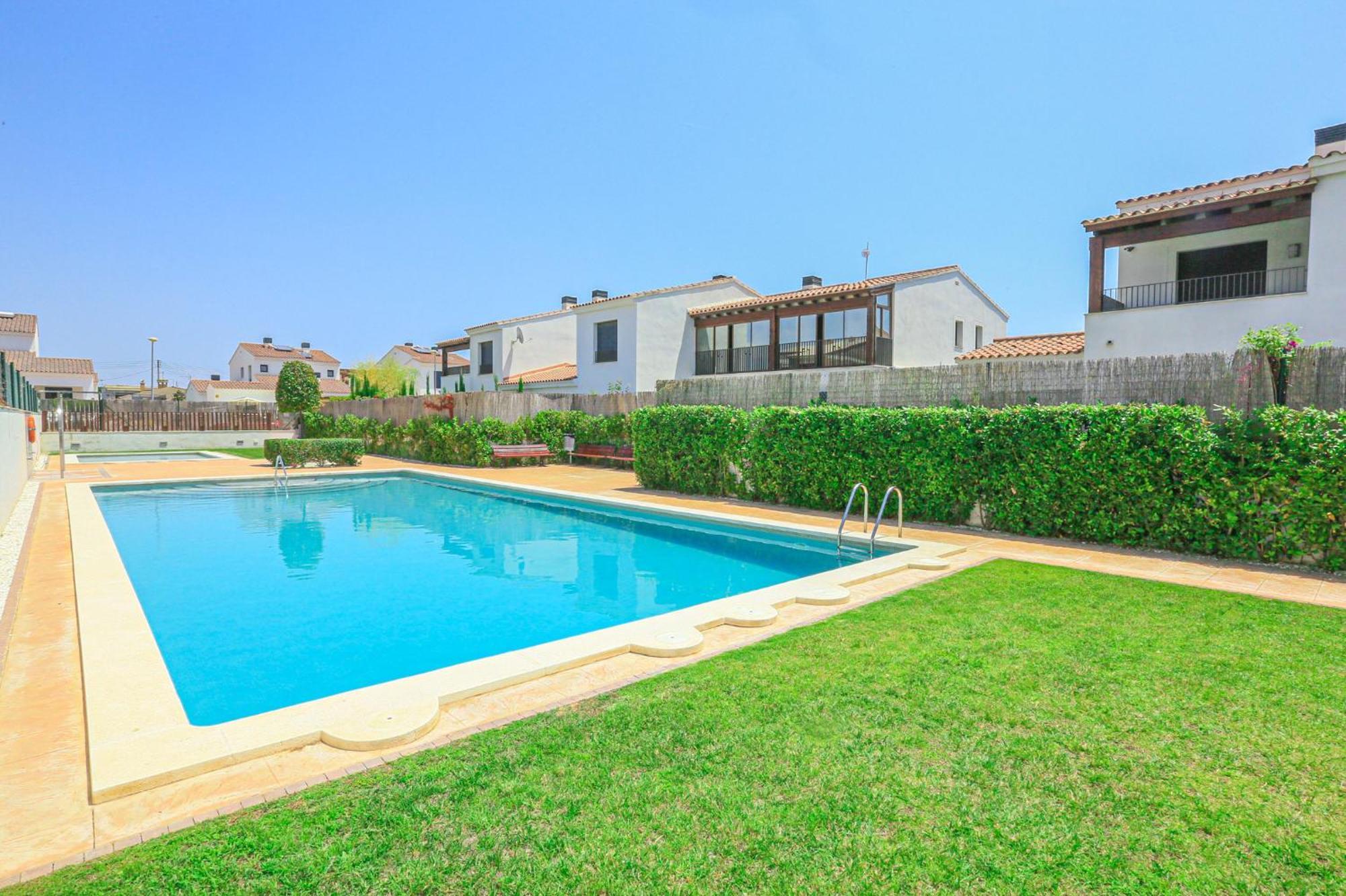 Villa PASSEIG DEL MAR Only Families Cambrils Exterior foto